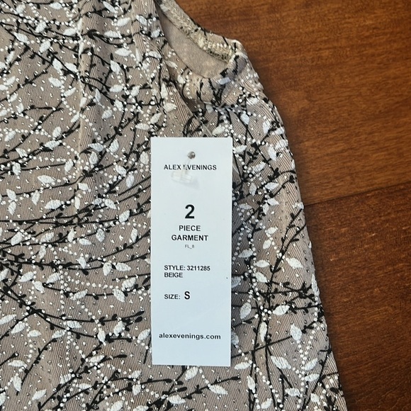 Alex Evenings Women's Top Made in USA - Picture 7 of 10